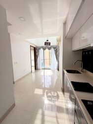Centra Residence (D14), Apartment #582842491